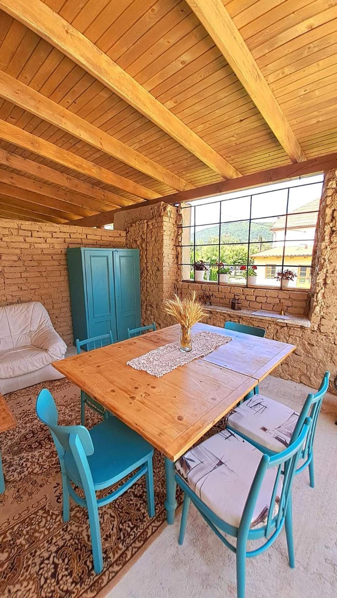 Plesivec Bed & Breakfast Hugo المظهر الخارجي الصورة